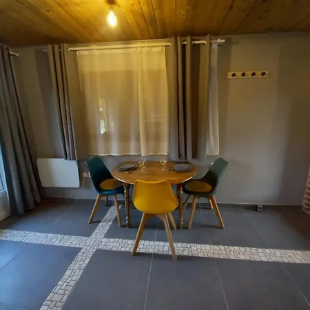 Летний дом Deconnectez-vous Parmi Les Animaux Dans Etable Oxelaere