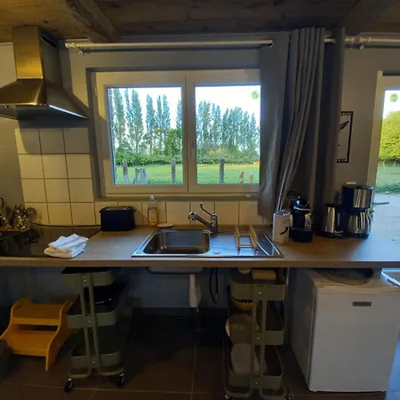 Deconnectez-vous Parmi Les Animaux Dans Etable Oxelaere